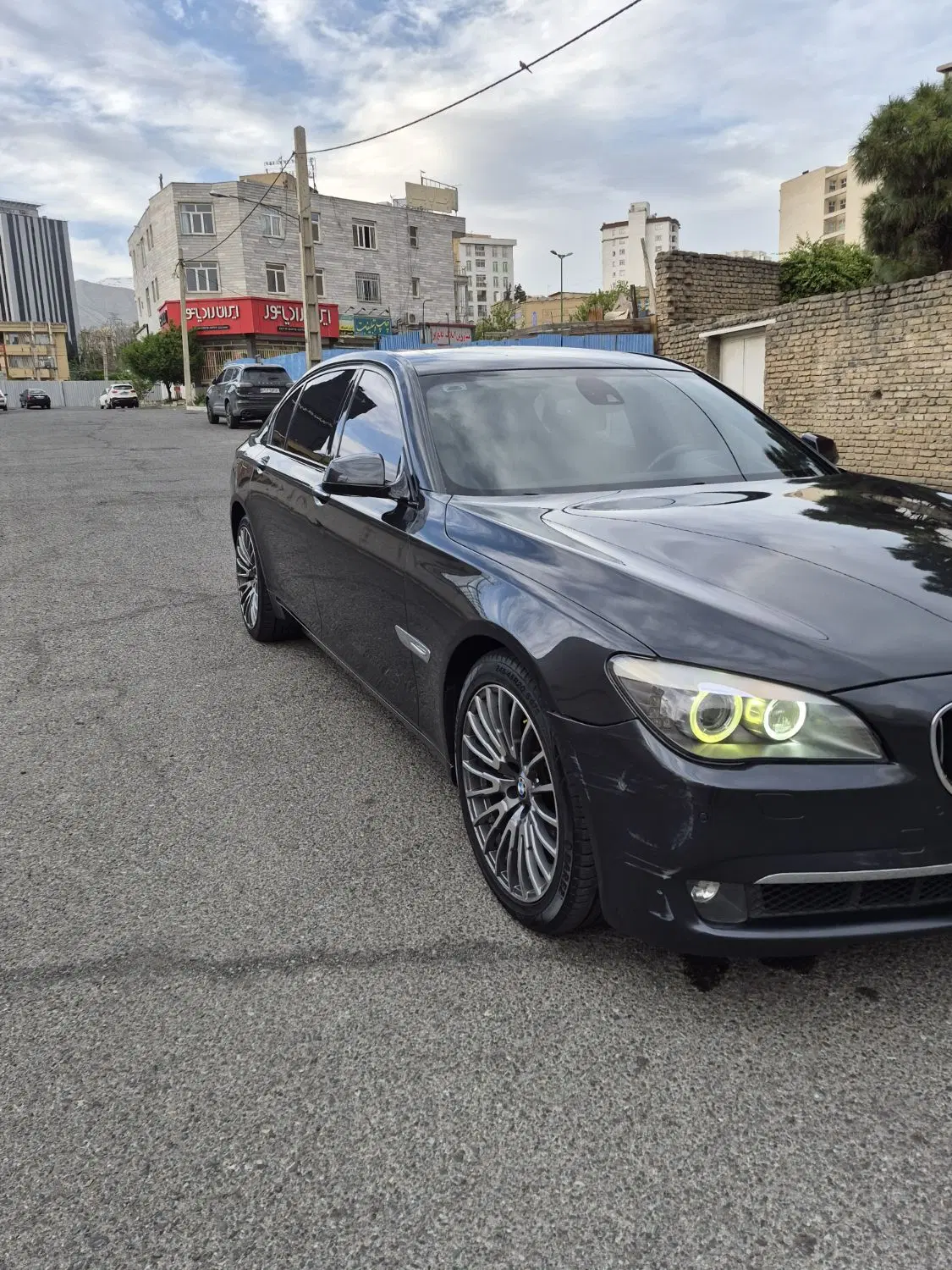 BMW750li|خودرو سواری و وانت|تهران, باغ فیض|دیوار