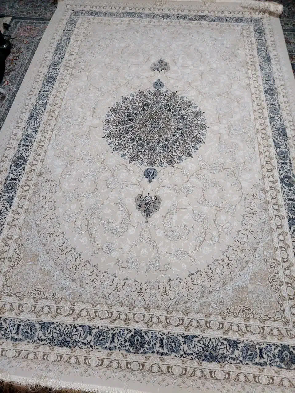 فرش|فرش|قم, صفائیه|دیوار