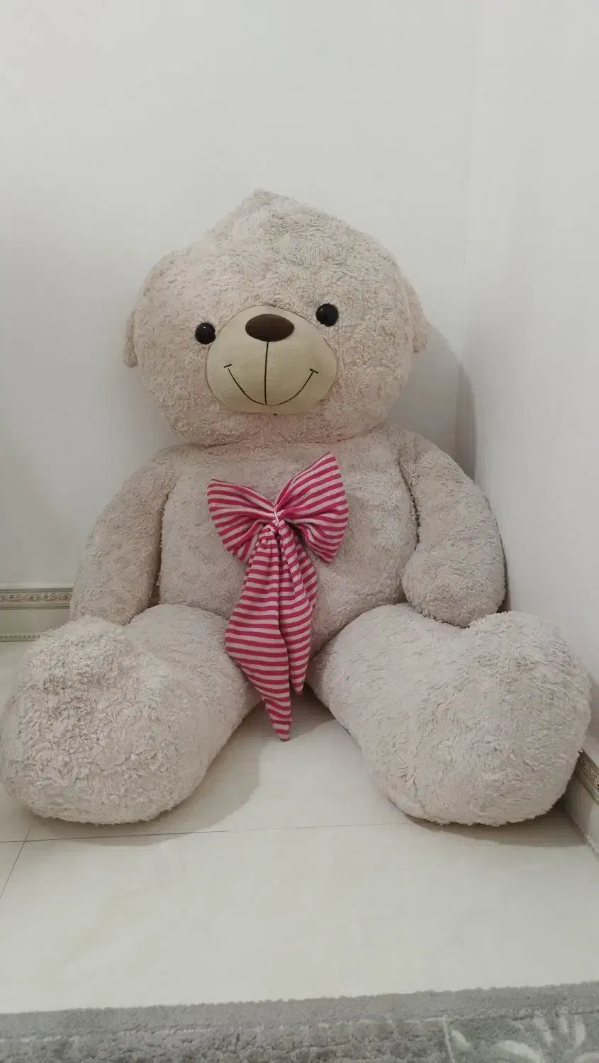 خرس بزرگ|اسباببازی بچه|رشت, شهرک صبا|دیوار