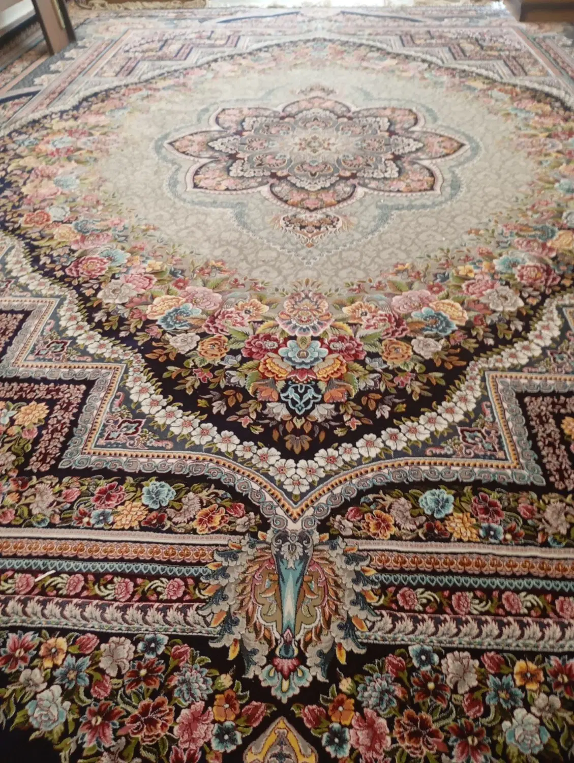 فرش|فرش|رشت, رشتیان|دیوار