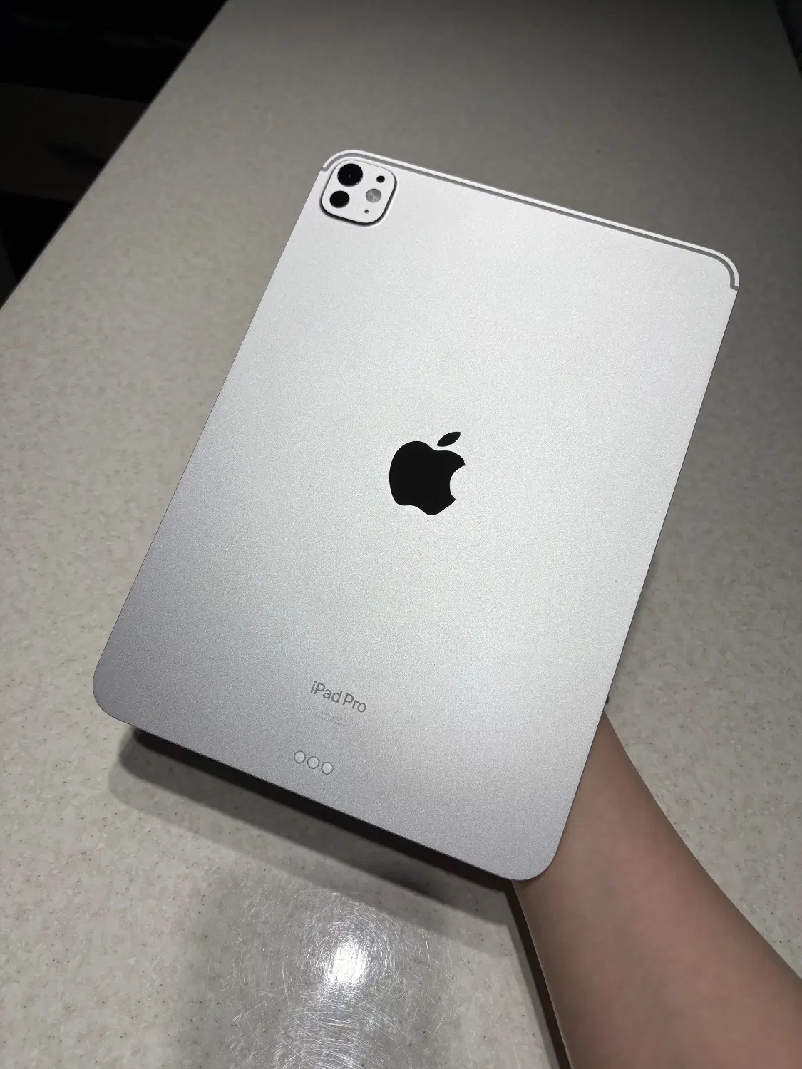 Ipad pro  (2024)11 inch|تبلت|رشت, گلسار|دیوار