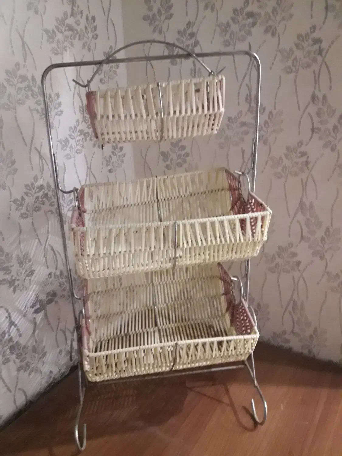 سبد|آبچکان و نظمدهنده ظروف|میاندوآب, |دیوار