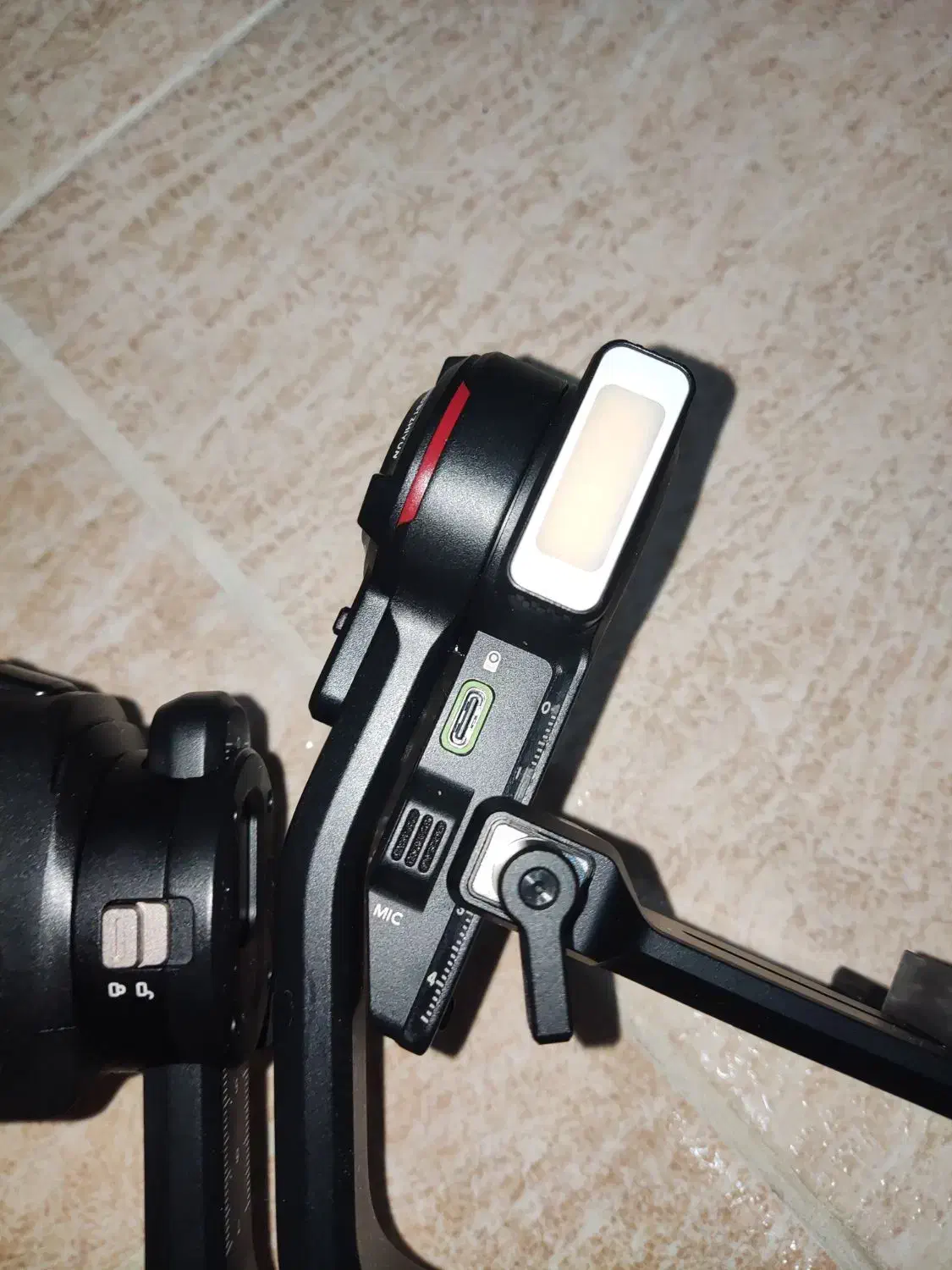 گیمبال دوربین دیجیتال DJI Osmo Mobile 3 Combo|دوربین عکاسی و فیلمبرداری|رشت, اسماعیل آباد|دیوار