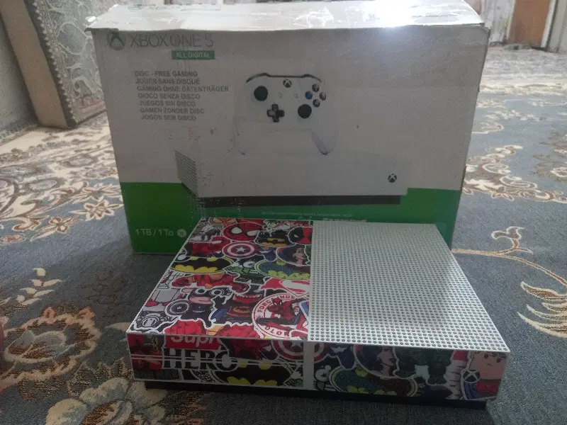 Xbox one S 1T|کنسول، بازی ویدئویی و آنلاین|کرمانشاه, |دیوار