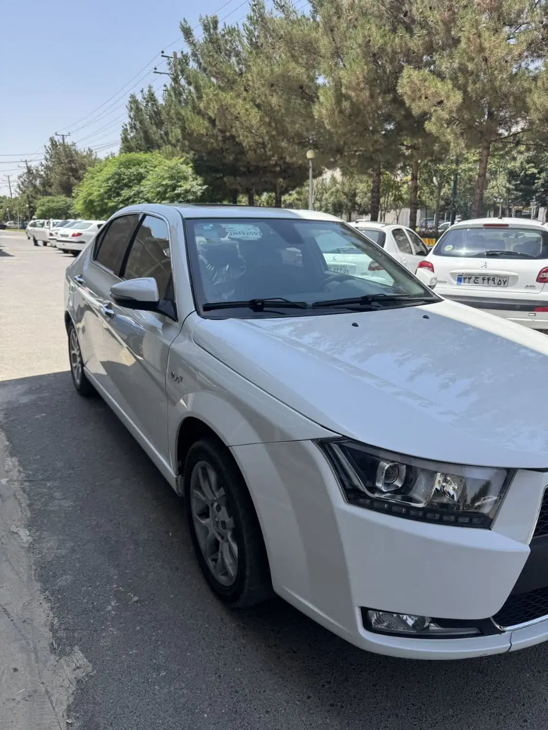 دنا|خودرو سواری و وانت|خمین, |دیوار