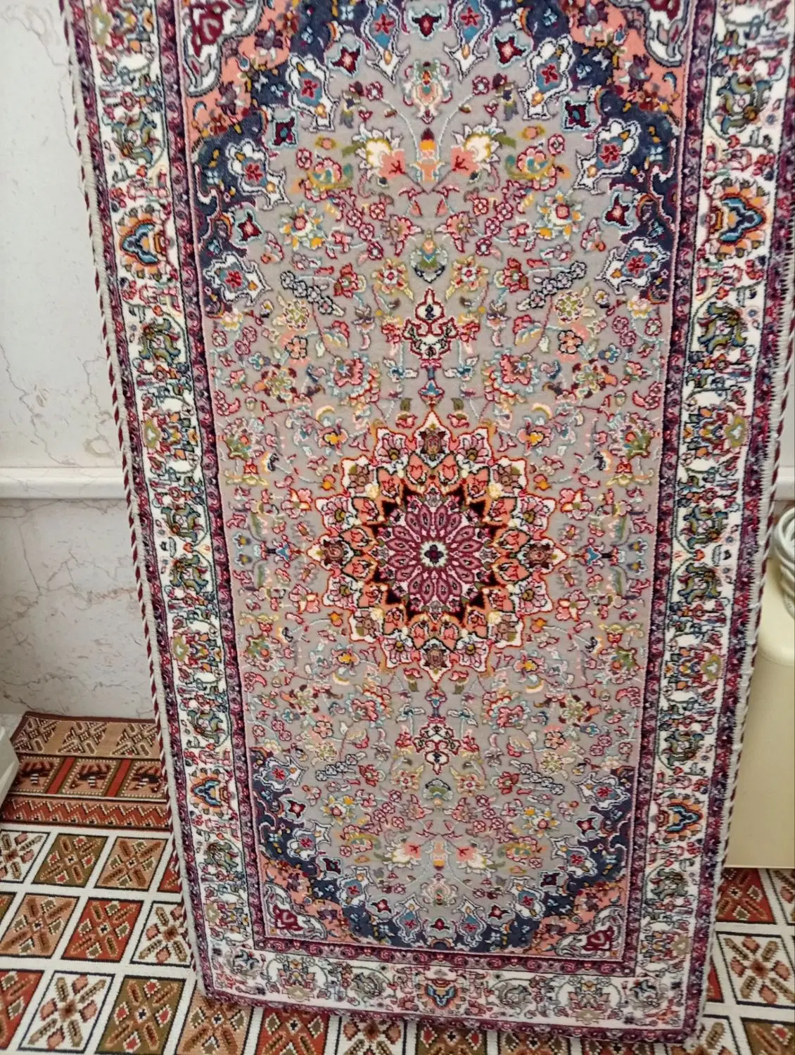 پشتی|پشتی|زنجان, |دیوار