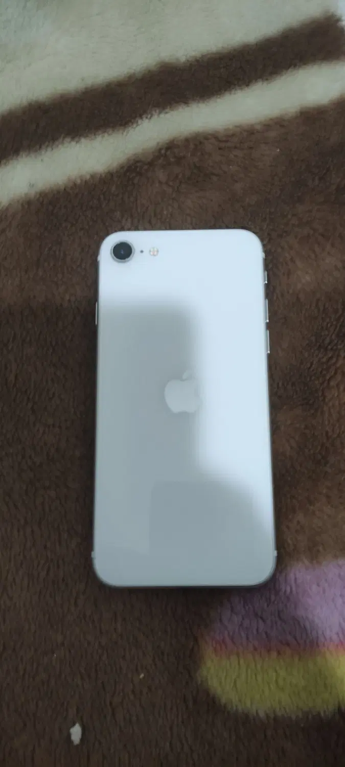 iPhone se2020|موبایل|کرمانشاه, |دیوار