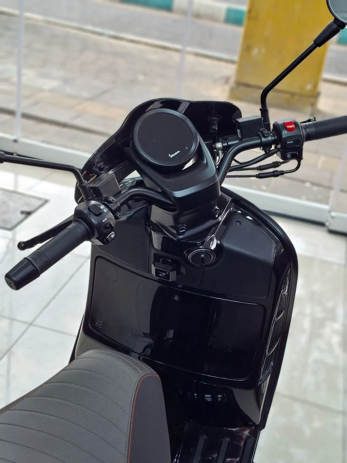 Vespa Gtv 1404|موتورسیکلت|تهران, عباس‌آباد|دیوار