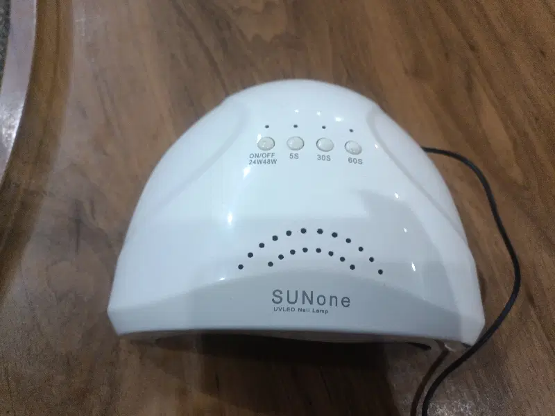 UV مدل Sunone|آرایشگاه و سالن‌های زیبایی|بندرعباس, |دیوار