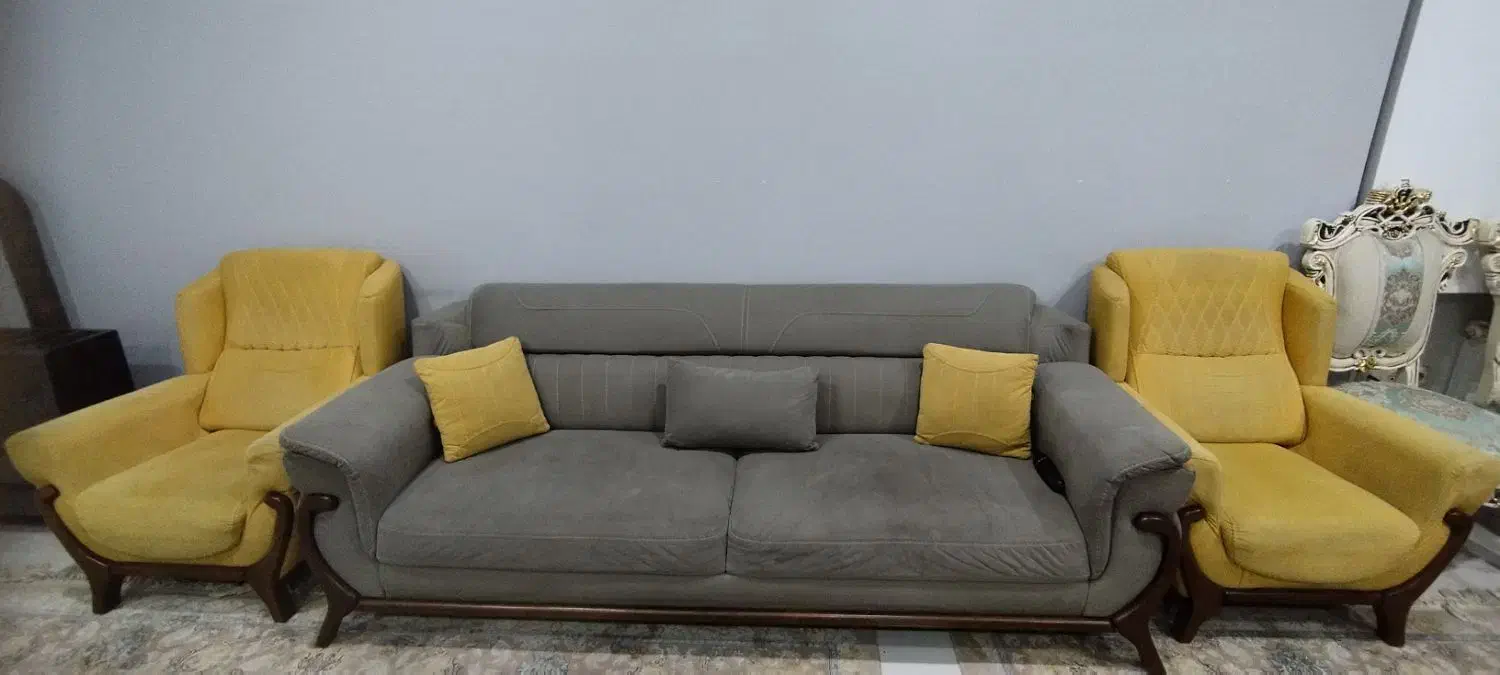 مبل راحتی نیم ست|مبلمان خانگی و میز عسلی|مشهد, سید رضی|دیوار