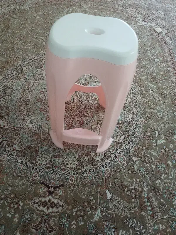 چهارپایه|صندلی و نیمکت|ساوه, |دیوار