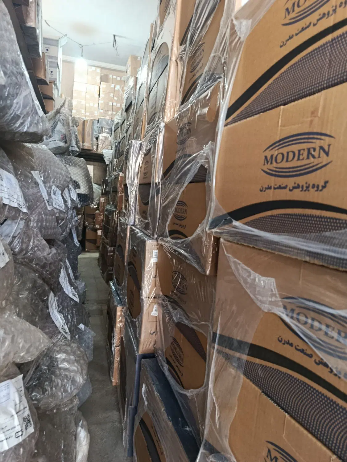 فروشگاه . چراغ جلو و عقب رانا پلاس جمع ساز|قطعات یدکی و لوازم جانبی|اهواز, کوی آزادی|دیوار