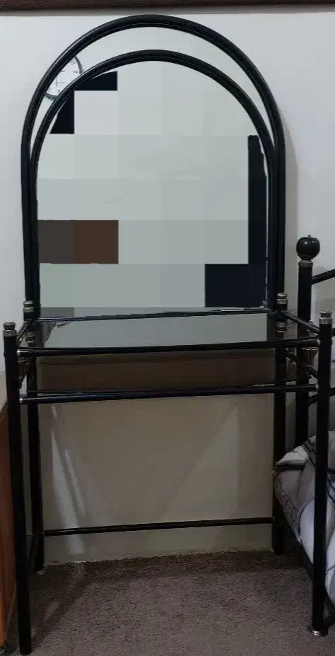 میز ارایش|میز و صندلی غذاخوری|ایذه, |دیوار