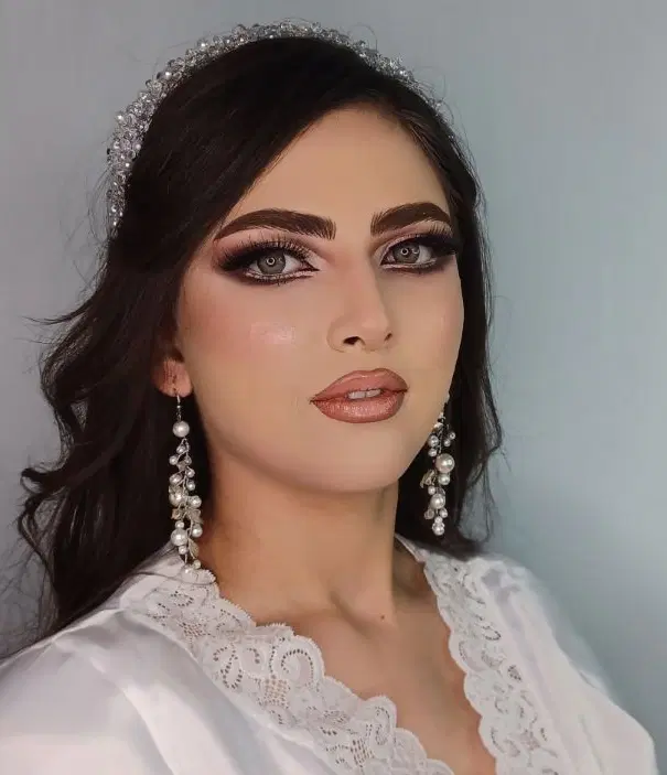 میکاپ|خدمات آرایشگری و زیبایی|شیراز, ریاستی|دیوار