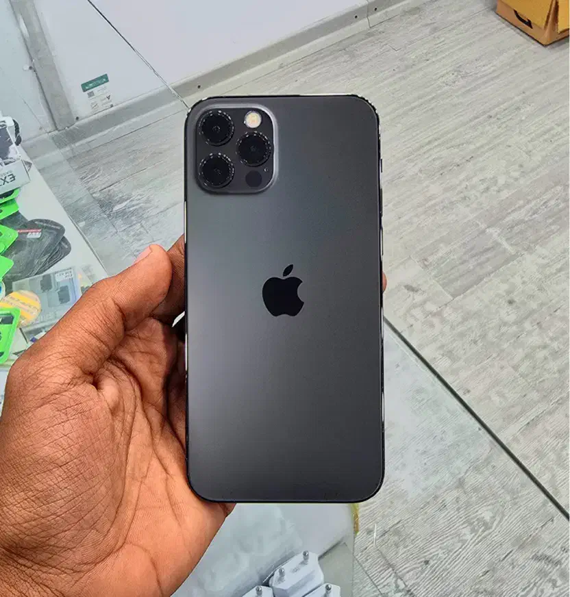 iPhone 12 Pro 256G|موبایل|بم, |دیوار