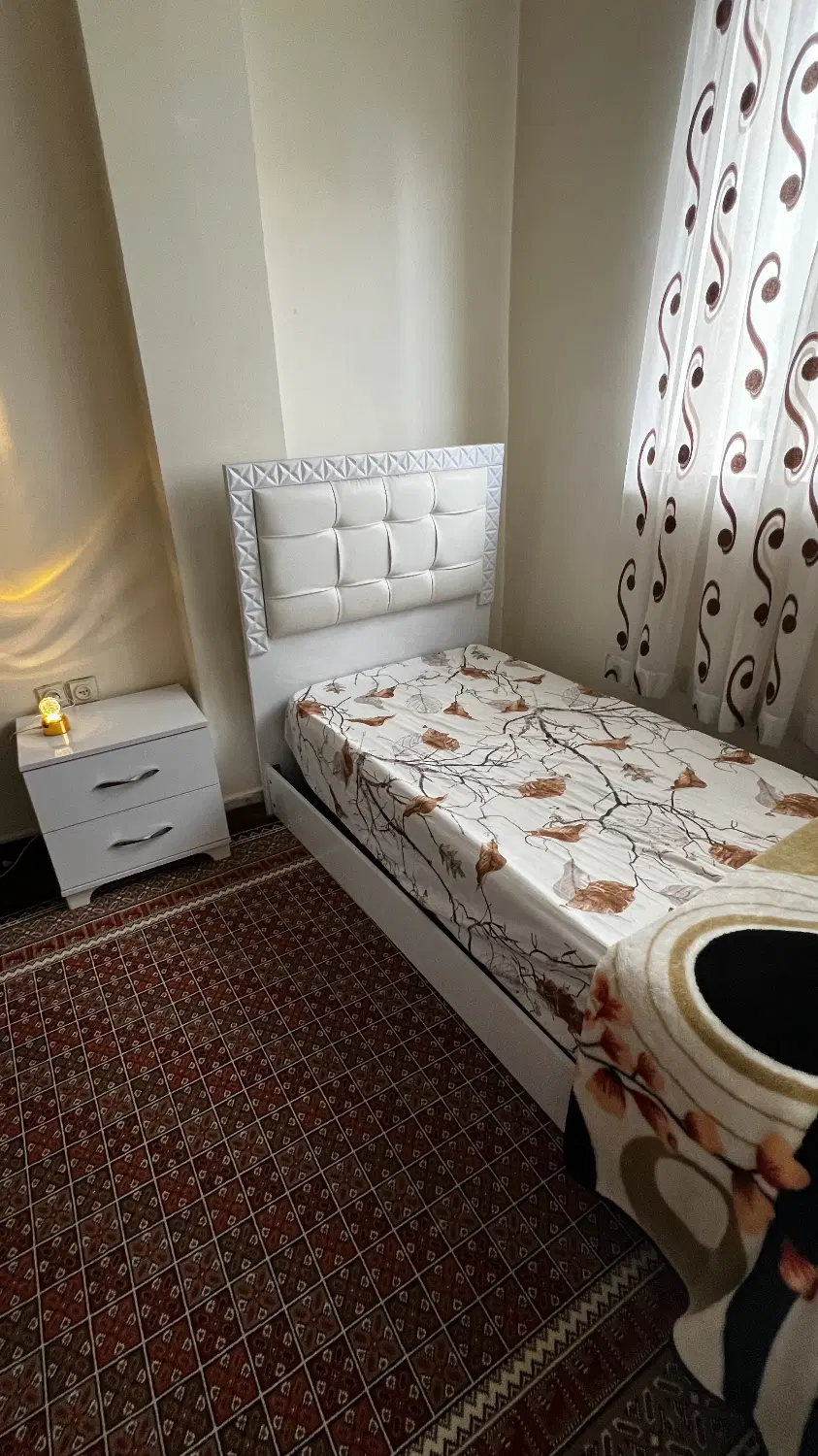 تخت|تخت و سرویس خواب|رشت, علی آباد|دیوار