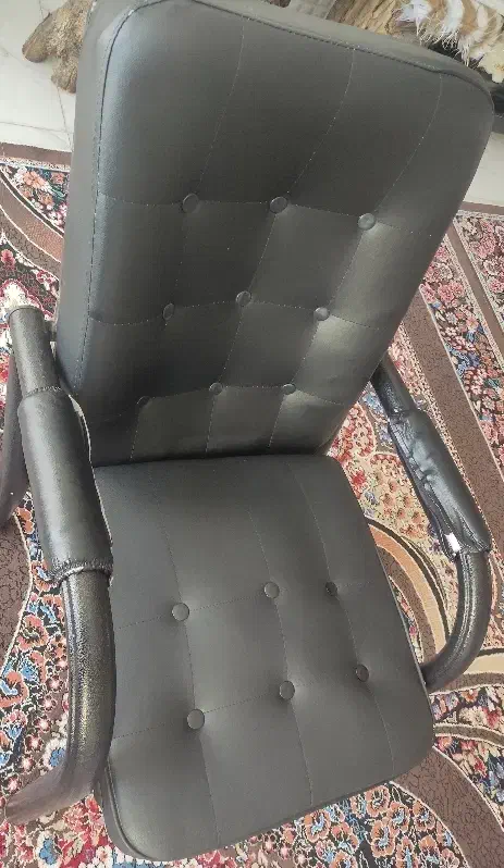 صندلی|صندلی و نیمکت|اسلام‌‌آباد غرب, |دیوار