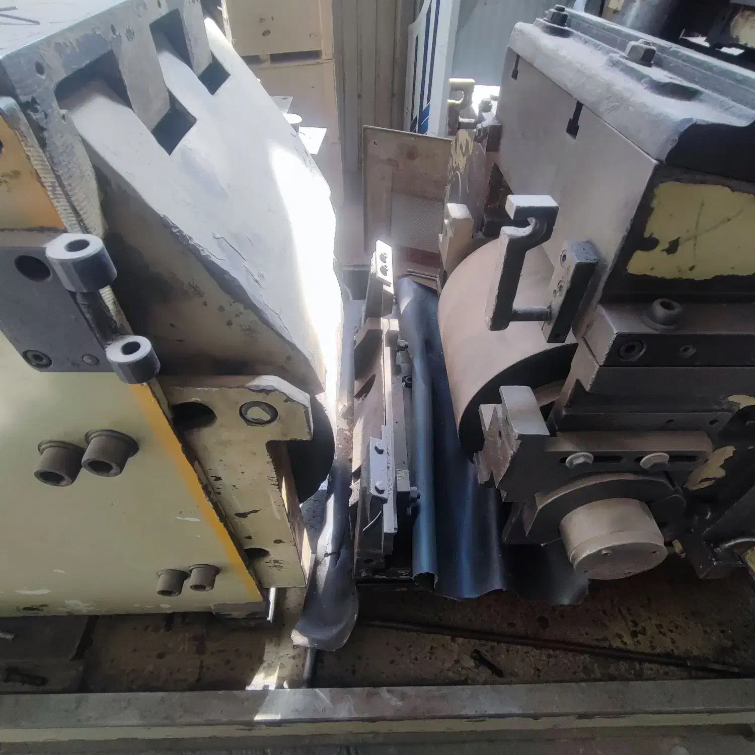 سنترلس|ماشینآلات صنعتی|خسروشاه, |دیوار