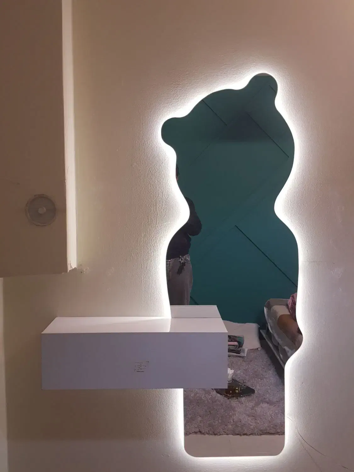 آینه|آینه|مشهد, یاس|دیوار