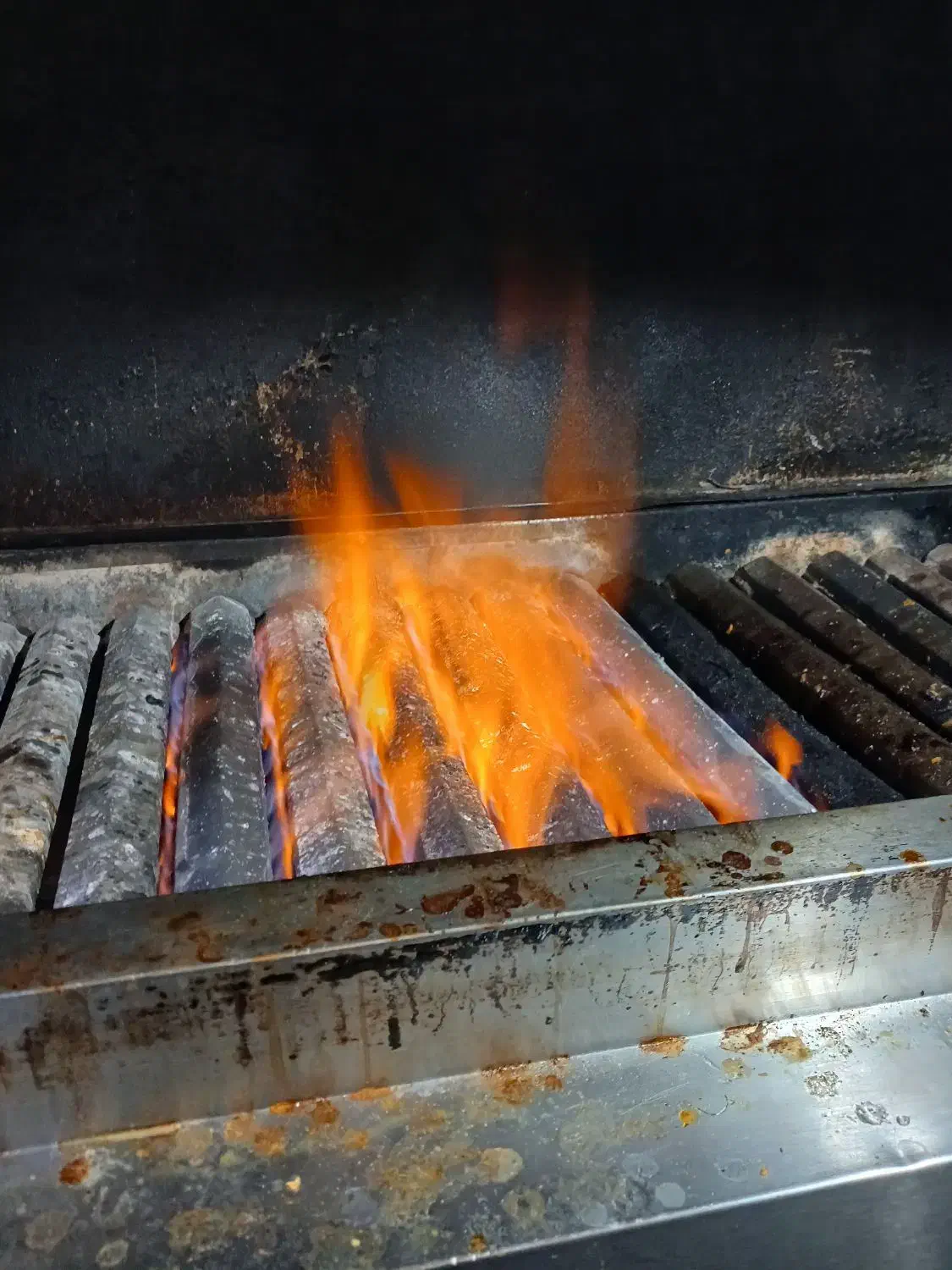 آماده کار|فعالیت داوطلبانه|تهران, جوانمردان (اندیشه)|دیوار