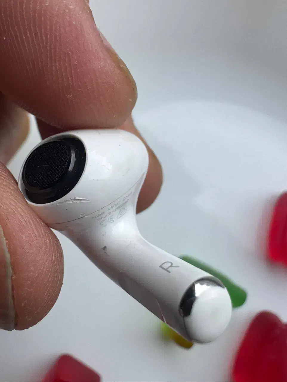 ایرپاد پرو اصلی گوشی سمت راست ، به شرط تست|لوازم جانبی موبایل و تبلت|تهران, شهرک خرازی|دیوار