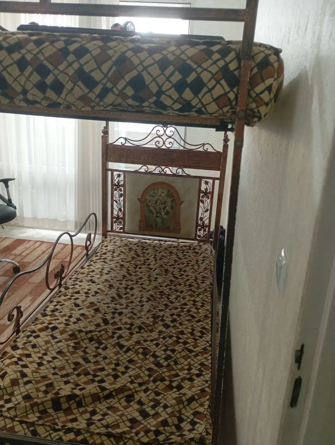 تخت دو طبقه فرفورژه|تخت و سرویس خواب|مشهد, کارگران|دیوار