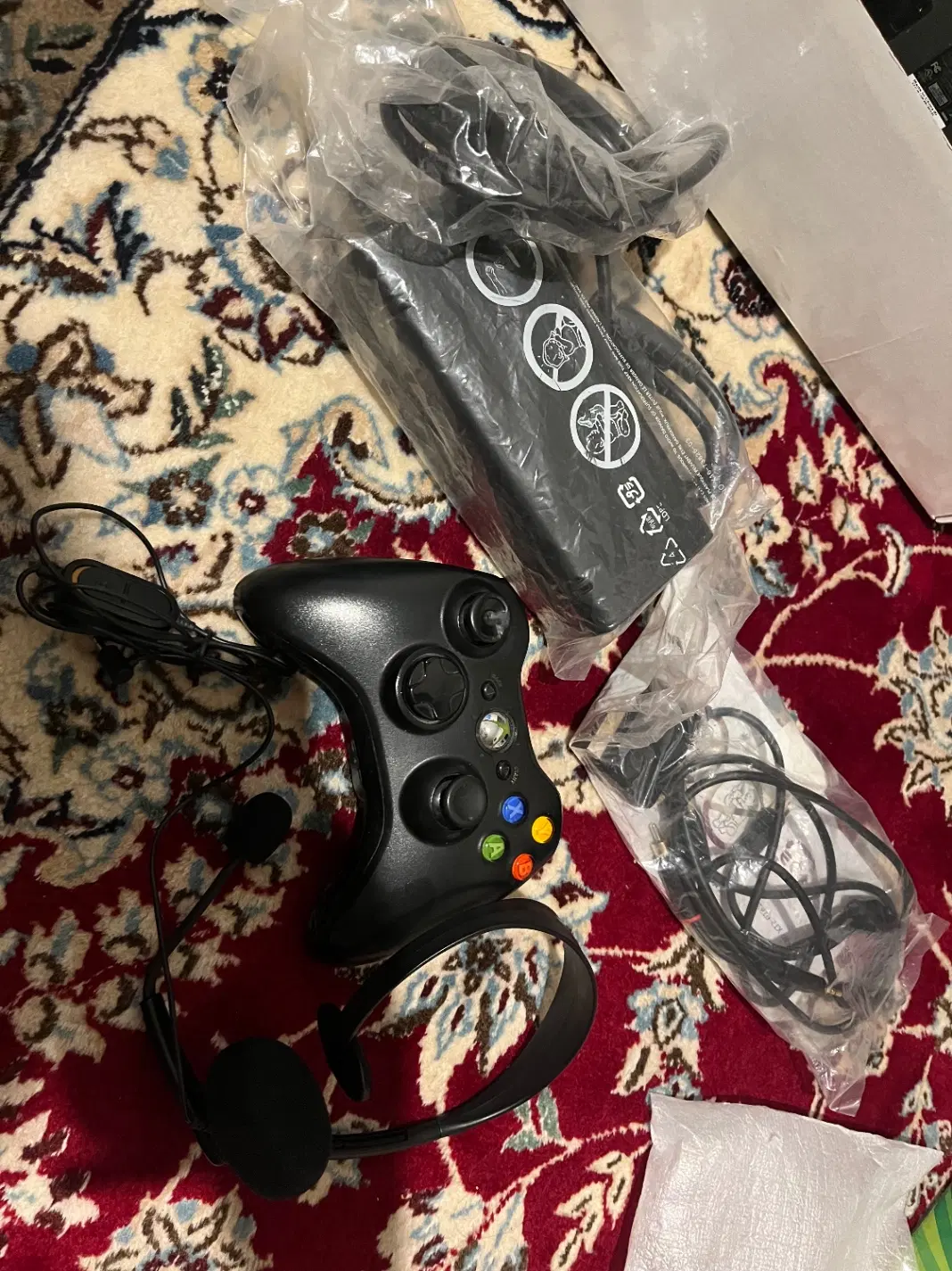 Xbox 360 super slim|کنسول، بازی ویدئویی و آنلاین|تهران, تهرانپارس غربی|دیوار