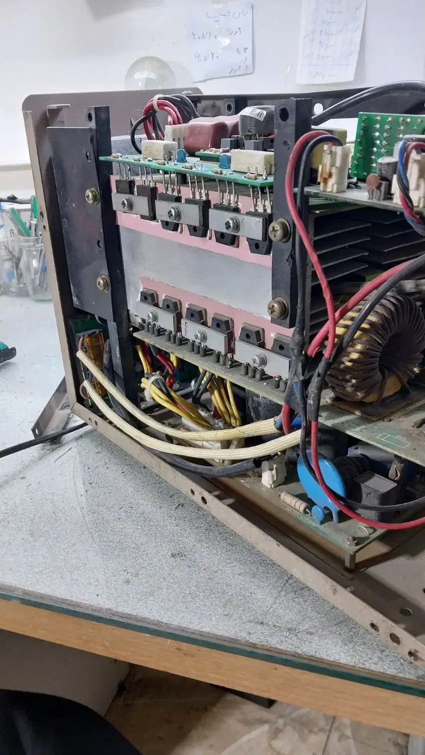 تعمیرات تخصصی برد|خدمات پیشه و مهارت|ساوه, |دیوار