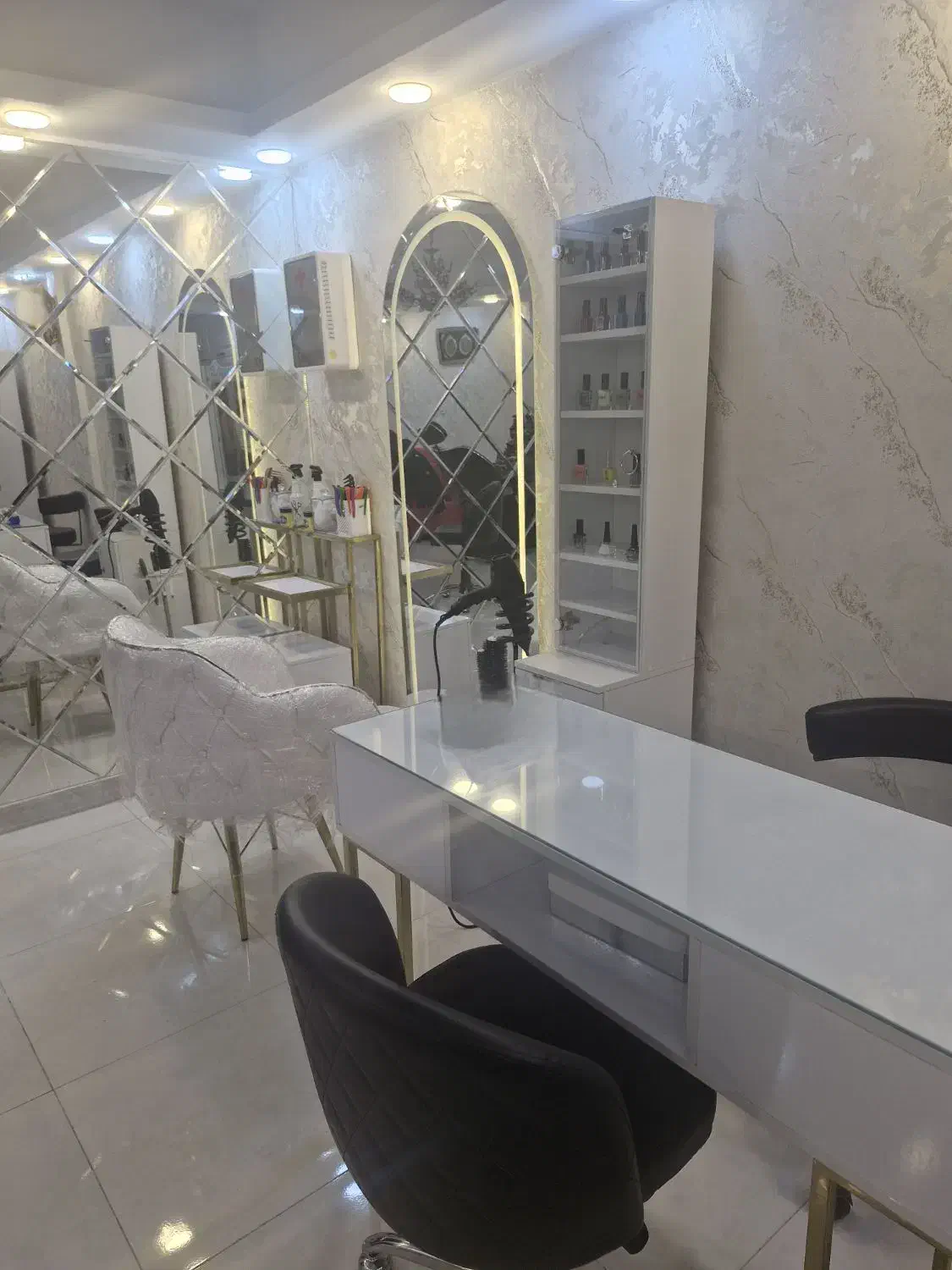 کلیه خدمات زیبایی با ۱۰ در صد تخفیف|خدمات آرایشگری و زیبایی|تهران, امیریه|دیوار