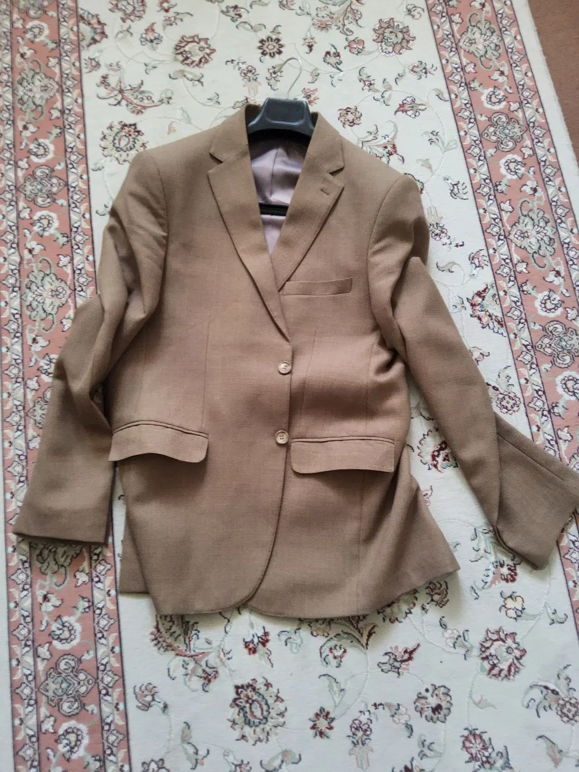 کت تک|لباس|گرگان, |دیوار