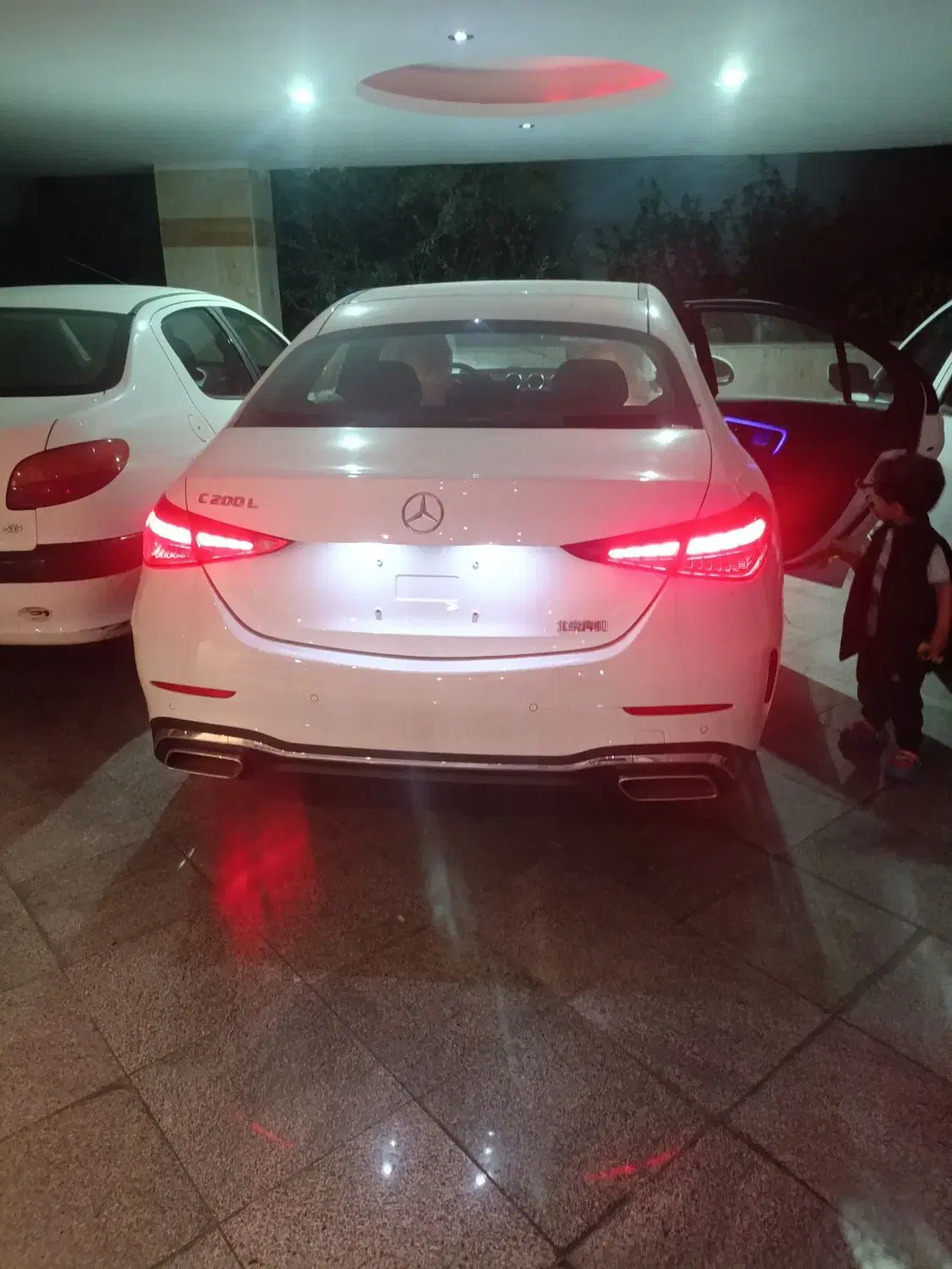 بنز c200 L|خودرو سواری و وانت|تهران, آسمان|دیوار