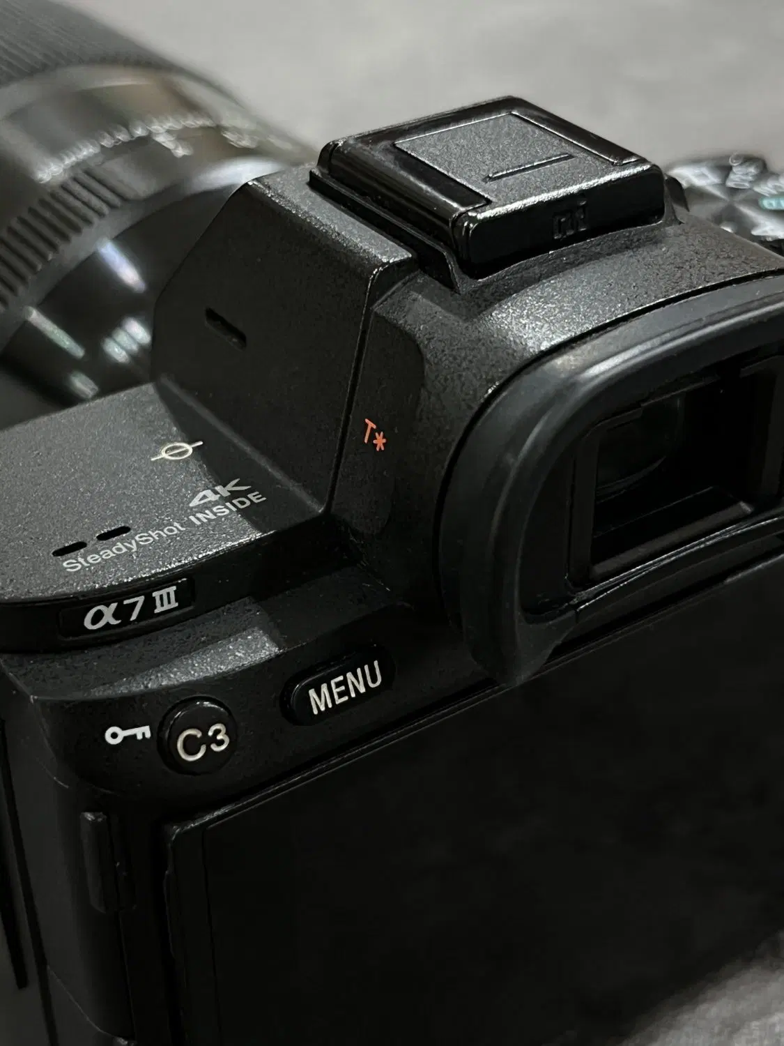 sony a7iii + sigma 35mm DG DN|دوربین عکاسی و فیلم‌برداری|مشهد, دانشجو|دیوار