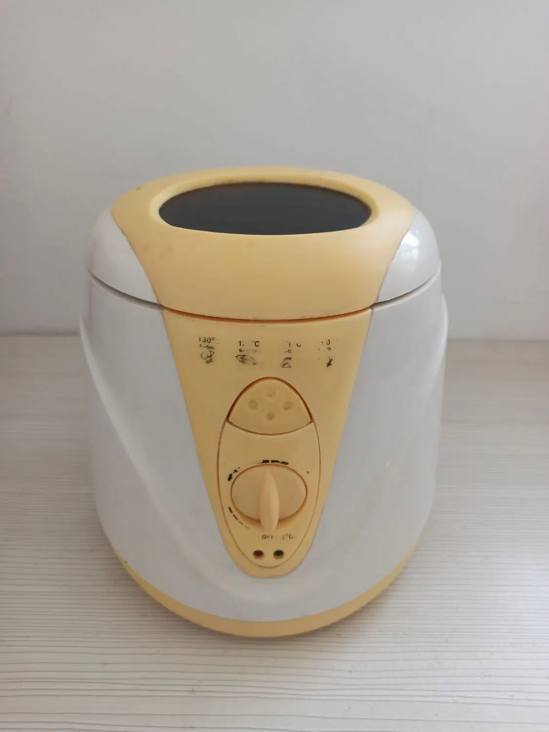 سرخ کن high tech|سایر لوازم برقی|شیراز, قلعه شاهزاده بیگم|دیوار