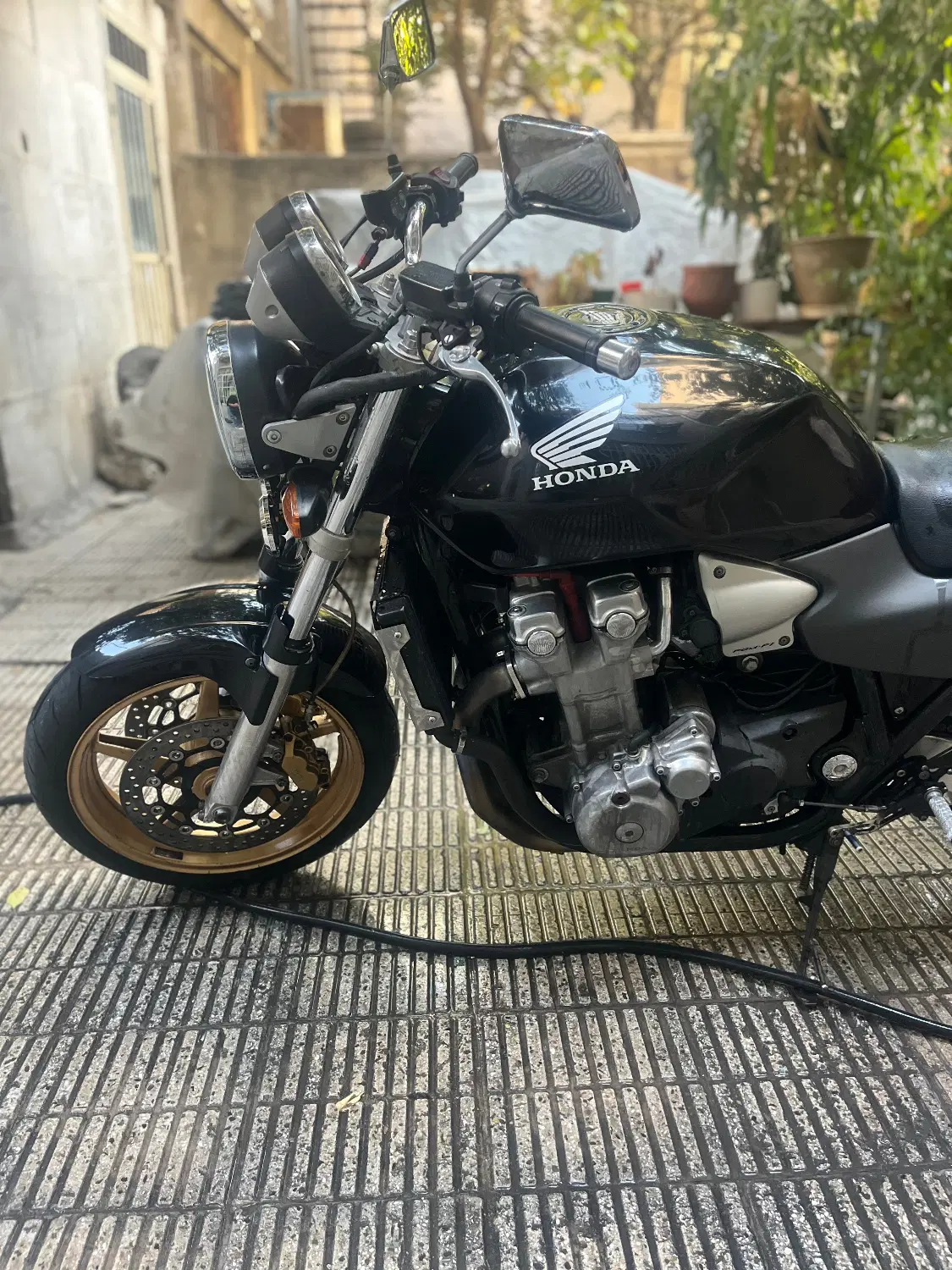 cb1300|موتورسیکلت|تهران, چوب تراش|دیوار