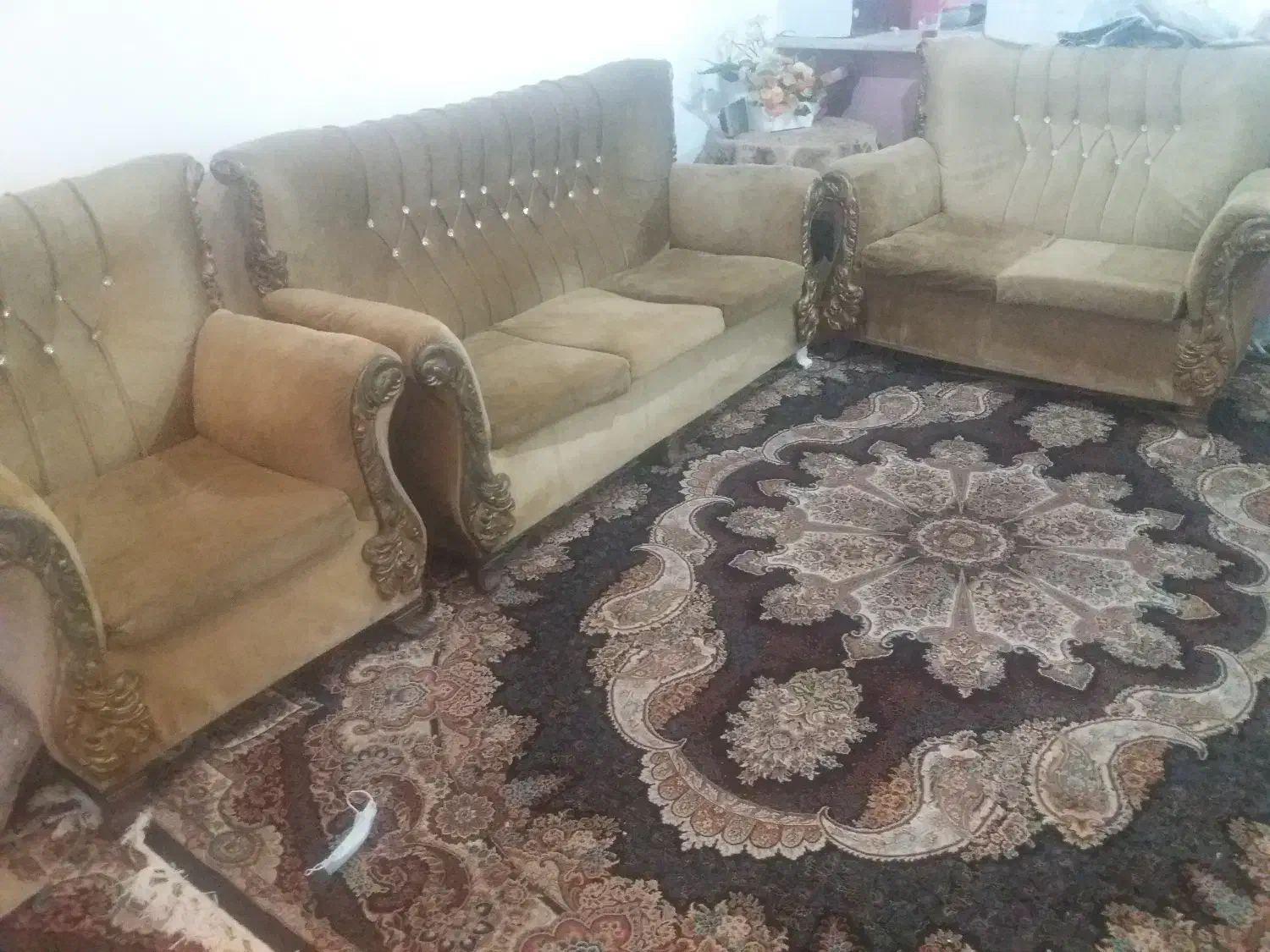 مبل|مبلمان خانگی و میز عسلی|لاهیجان, مهرگان|دیوار