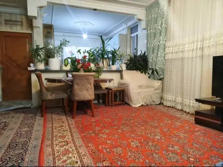 خانه بهار موقعیت مناسب|اجارهٔ آپارتمان|بروجرد, |دیوار