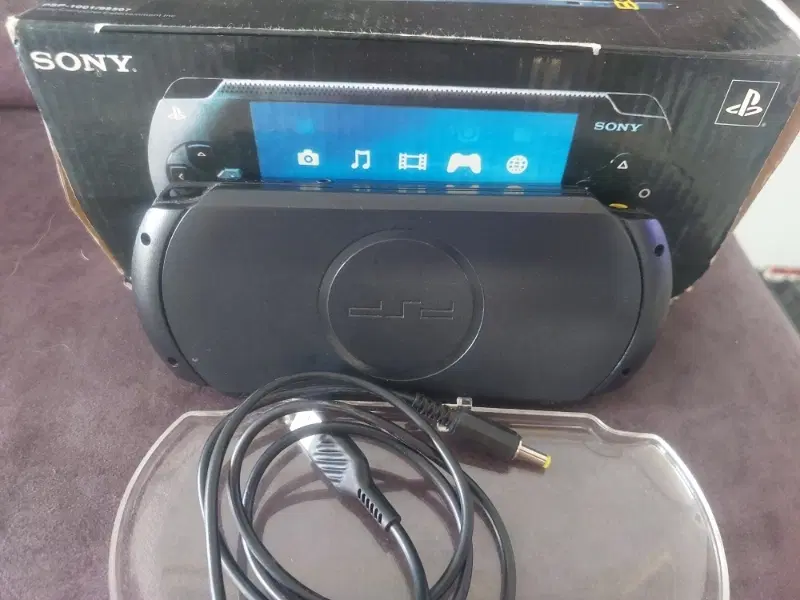 psp3000|کنسول، بازی ویدئویی و آنلاین|شیراز, بریجستون|دیوار