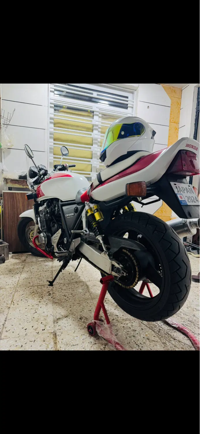 Cb1000 super four|موتورسیکلت|دوگنبدان, |دیوار