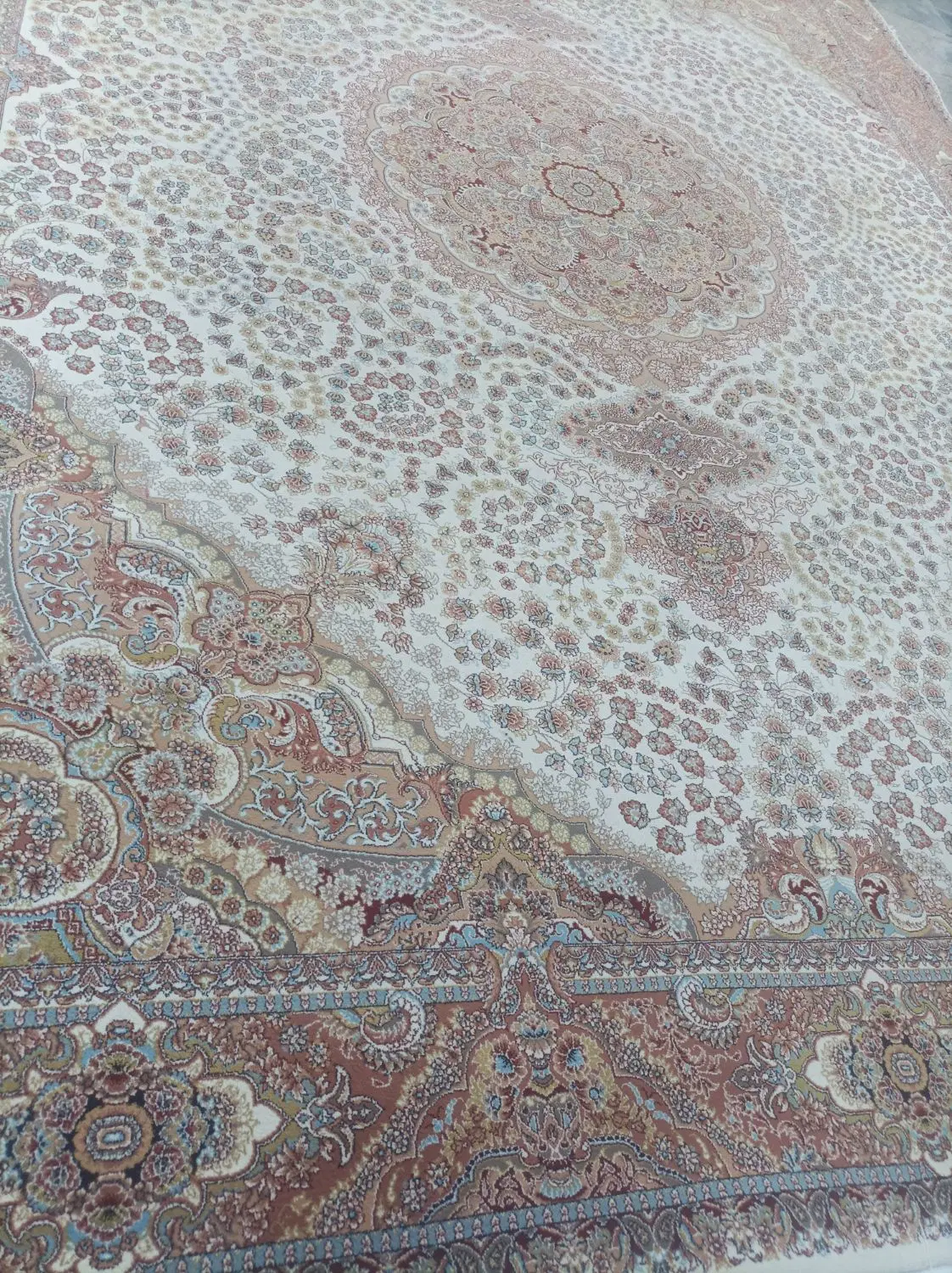 ۷۰۰شانه|فرش|مهاباد (آذربایجان غربی), |دیوار