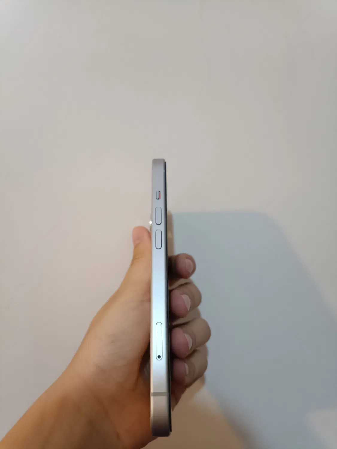iPhone 15normal|موبایل|اندیشه, اندیشه فاز ۱|دیوار
