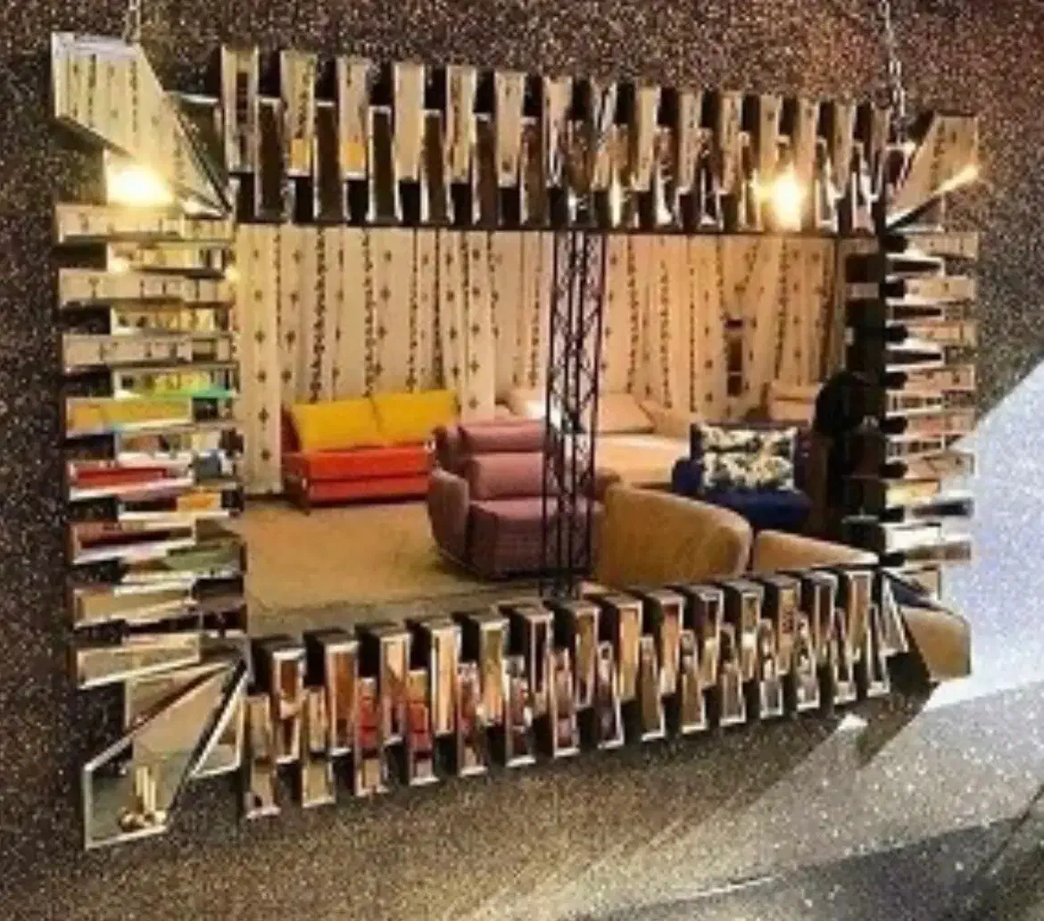 اینه|آینه|گرمدره, |دیوار