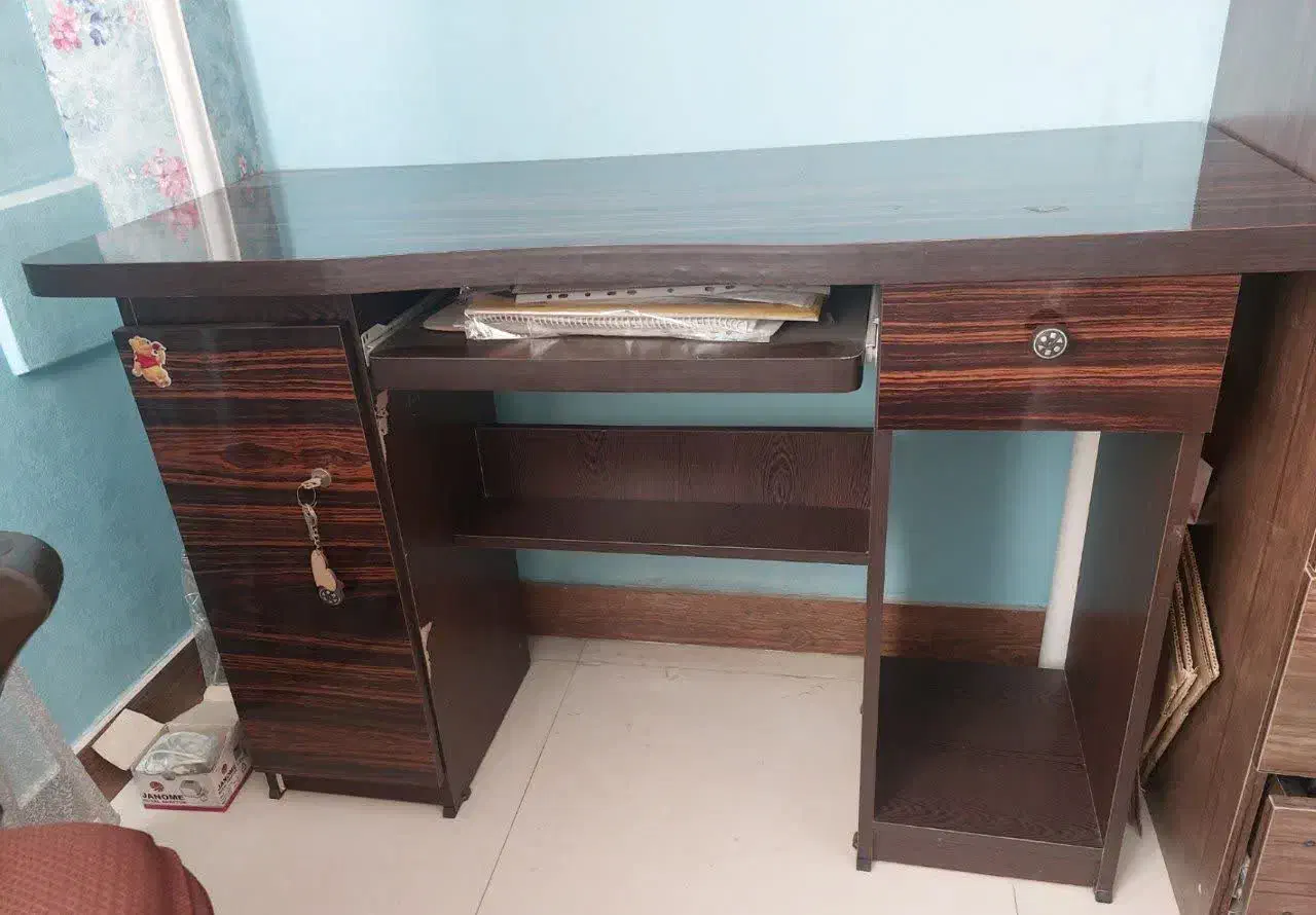 میز تحریر و صندلی|میز تحریر و کامپیوتر|تهران, مشیریه|دیوار