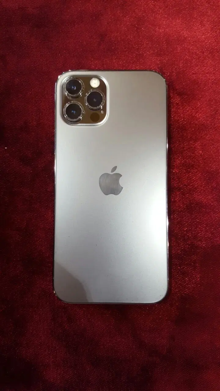 iPhone 12 pro|موبایل|مشهد, اقبال|دیوار