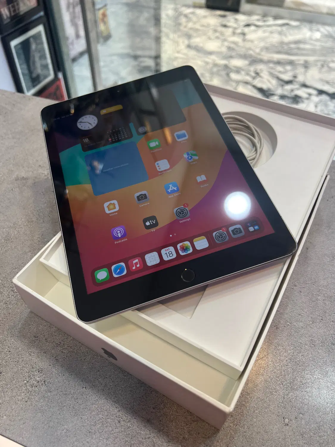 Ipad 6th 32G wifi|تبلت|تهران, صادقیه|دیوار