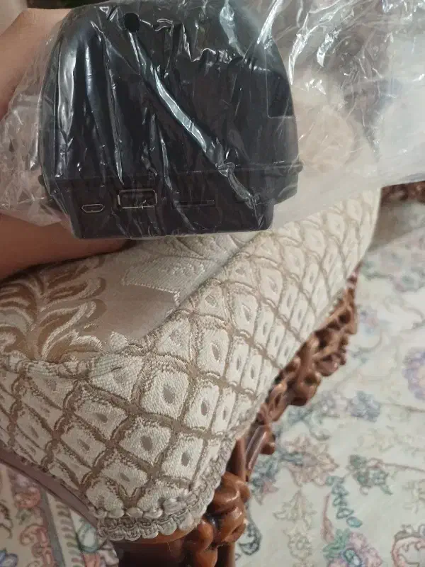 اسپیکر|پخش‌کننده همراه|کاشان, کارگر|دیوار