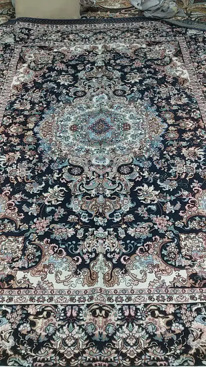 روفرشی|روفرشی|قم, آذر (نکویی)|دیوار