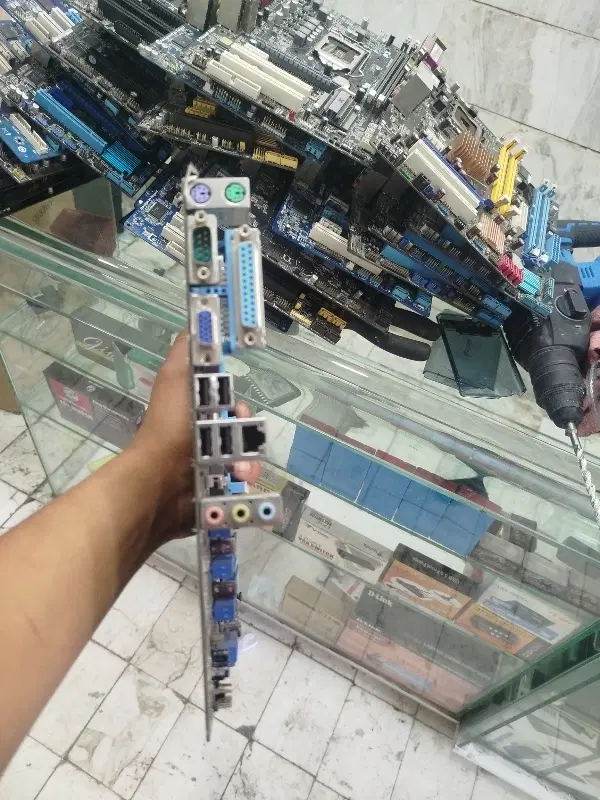 مادربرد h61 DDR3|قطعات و لوازم جانبی رایانه|ورامین, خیر آباد|دیوار