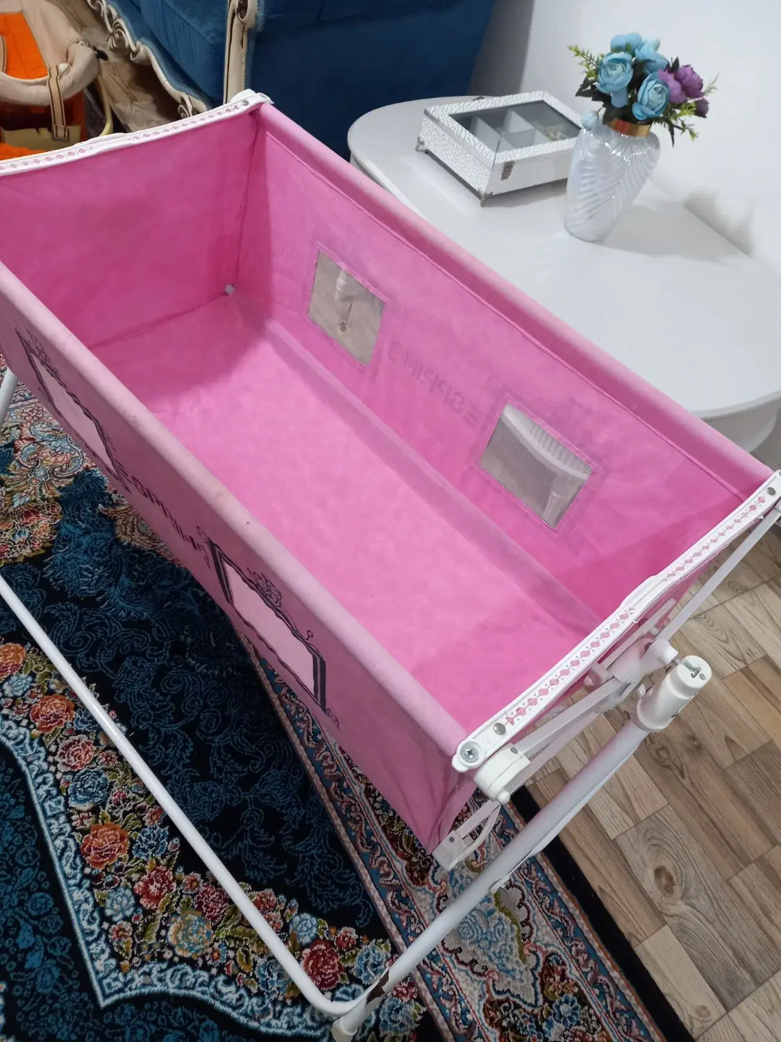 ننو بچه|اسباب و اثاث بچه|رشت, پل تالشان|دیوار