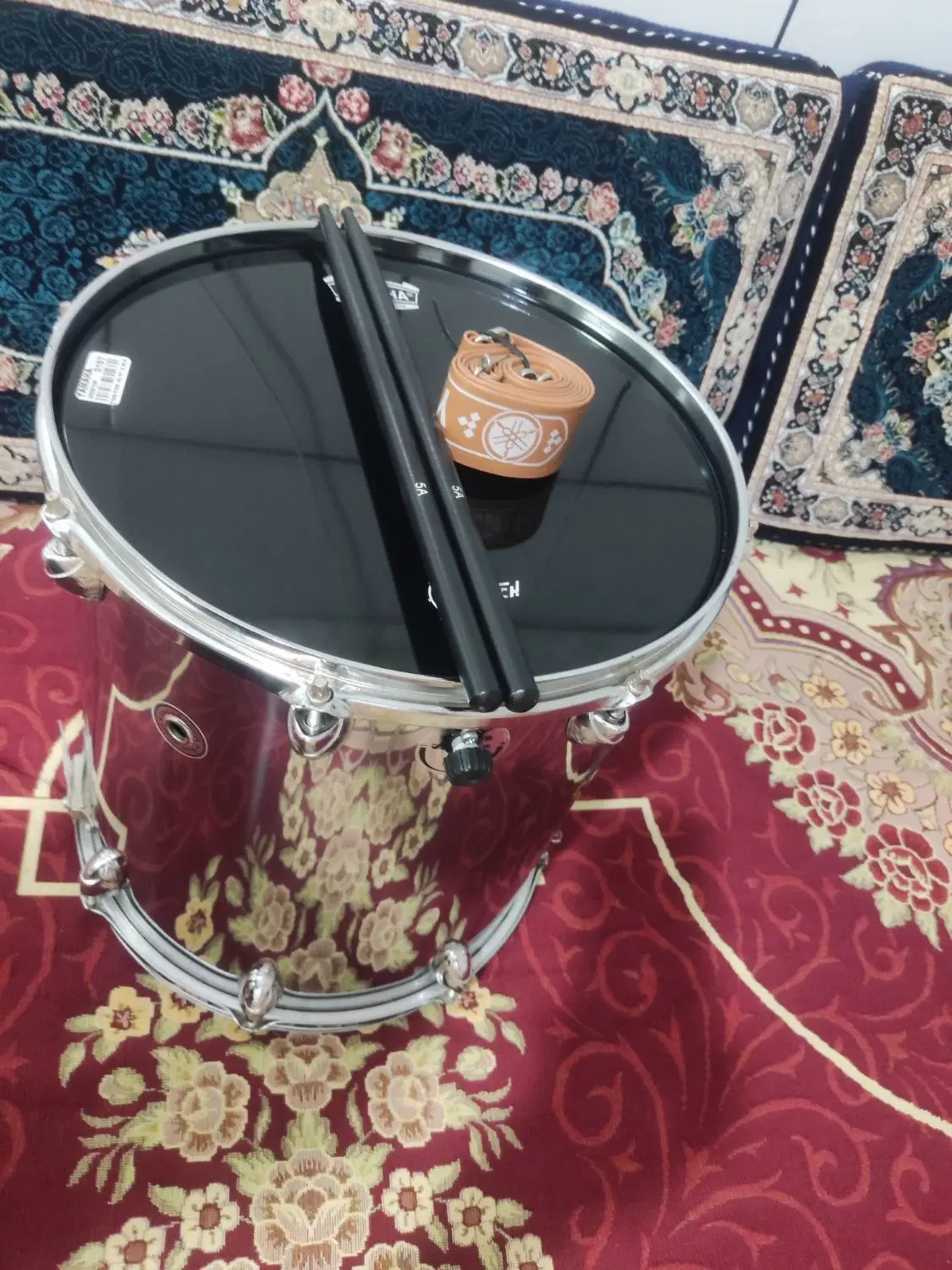 طبل (دوقل)|درام و پرکاشن|ساوه, |دیوار
