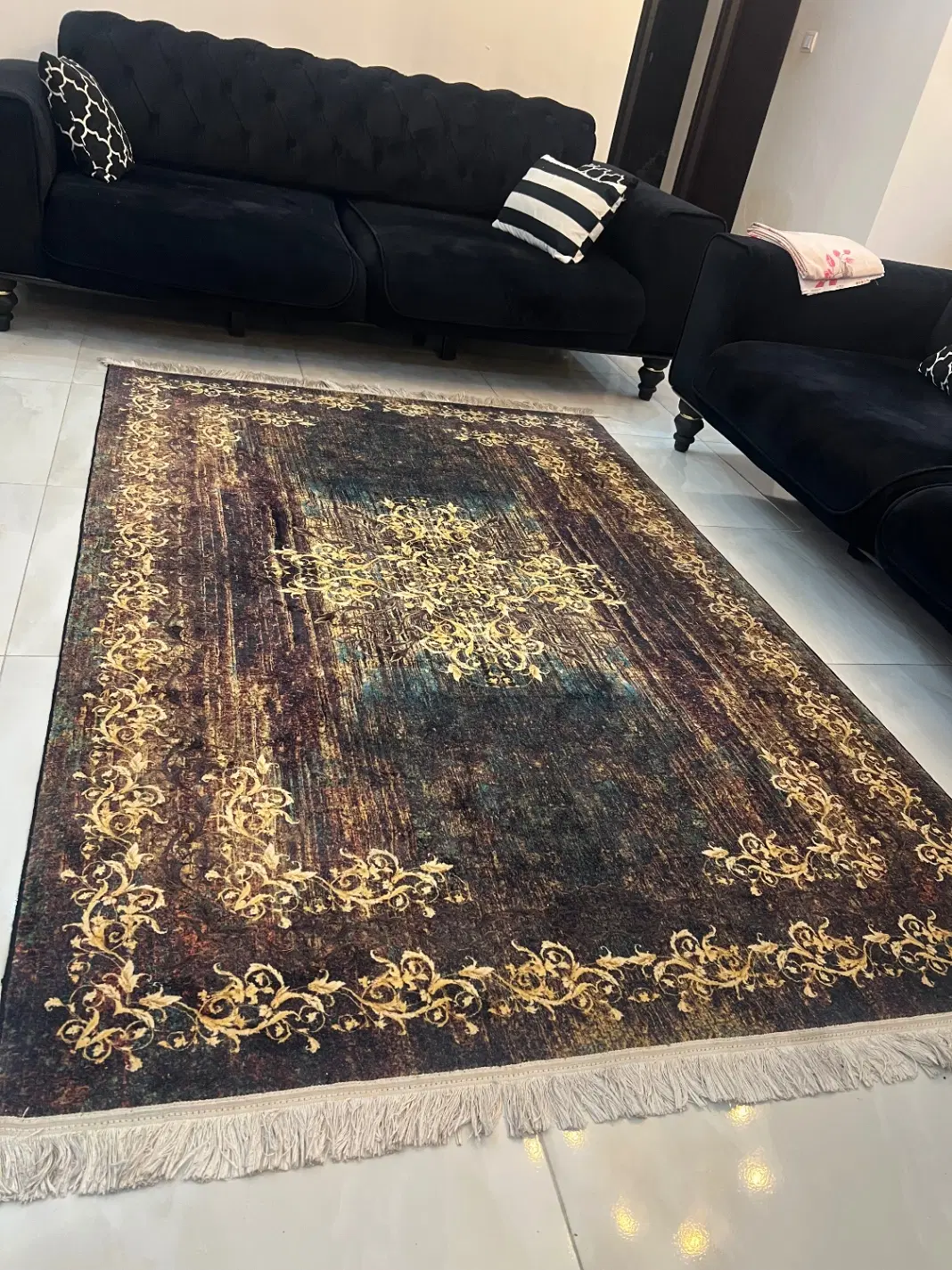 فرش|فرش|رشت, پستک|دیوار
